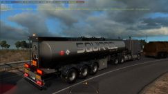 MAMMUT Tanker Trailer in Traffic 4