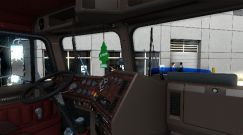 Freightliner FLC12064T 1